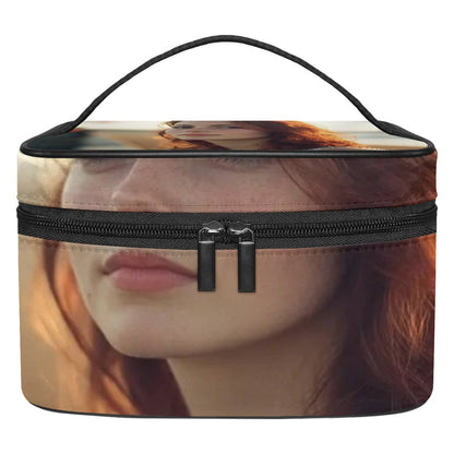 Portable cosmetic bag