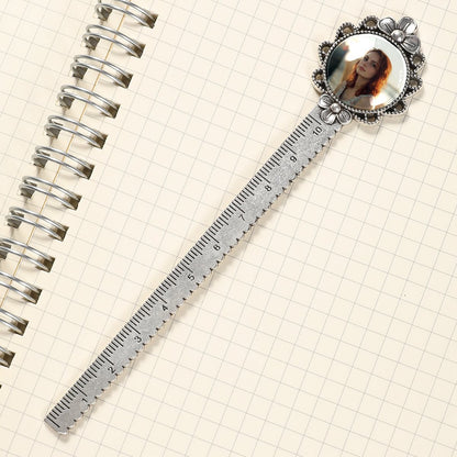 Stainless steel retro lace bookmarklet